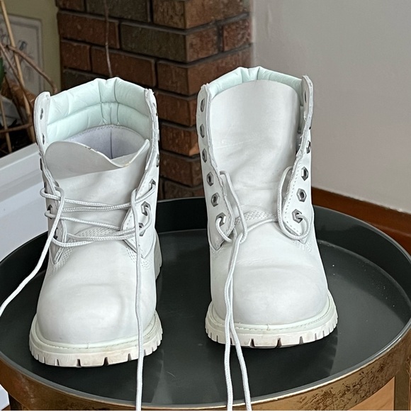 Timberland Women's White Lace Up Boots - Picture 7 of 11